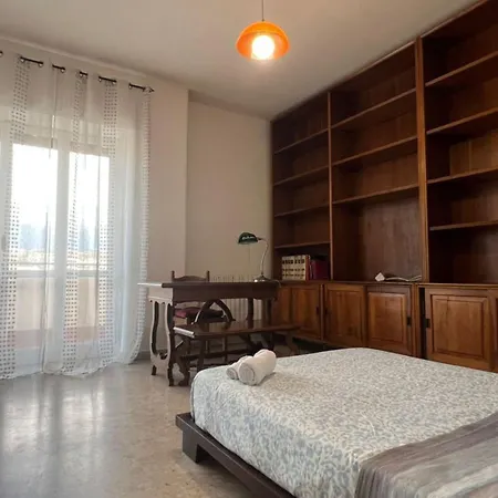 Oresa Apartment