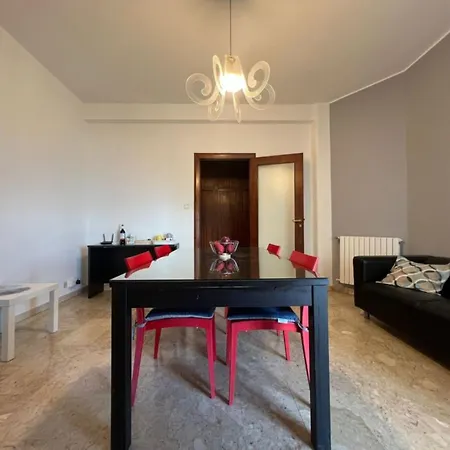 Oresa Apartment *